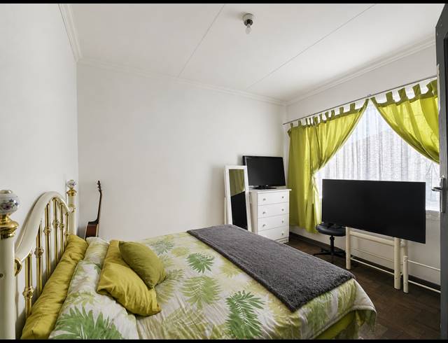 3 BEDROOM HOUSE FOR SALE IN THREE RIVERS